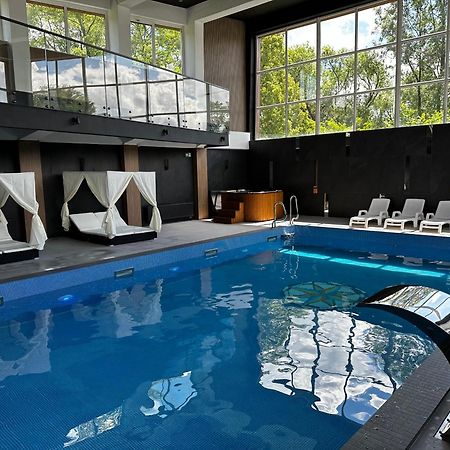 Wrzos Resort & Wellness Wegierska Gorka Bagian luar foto