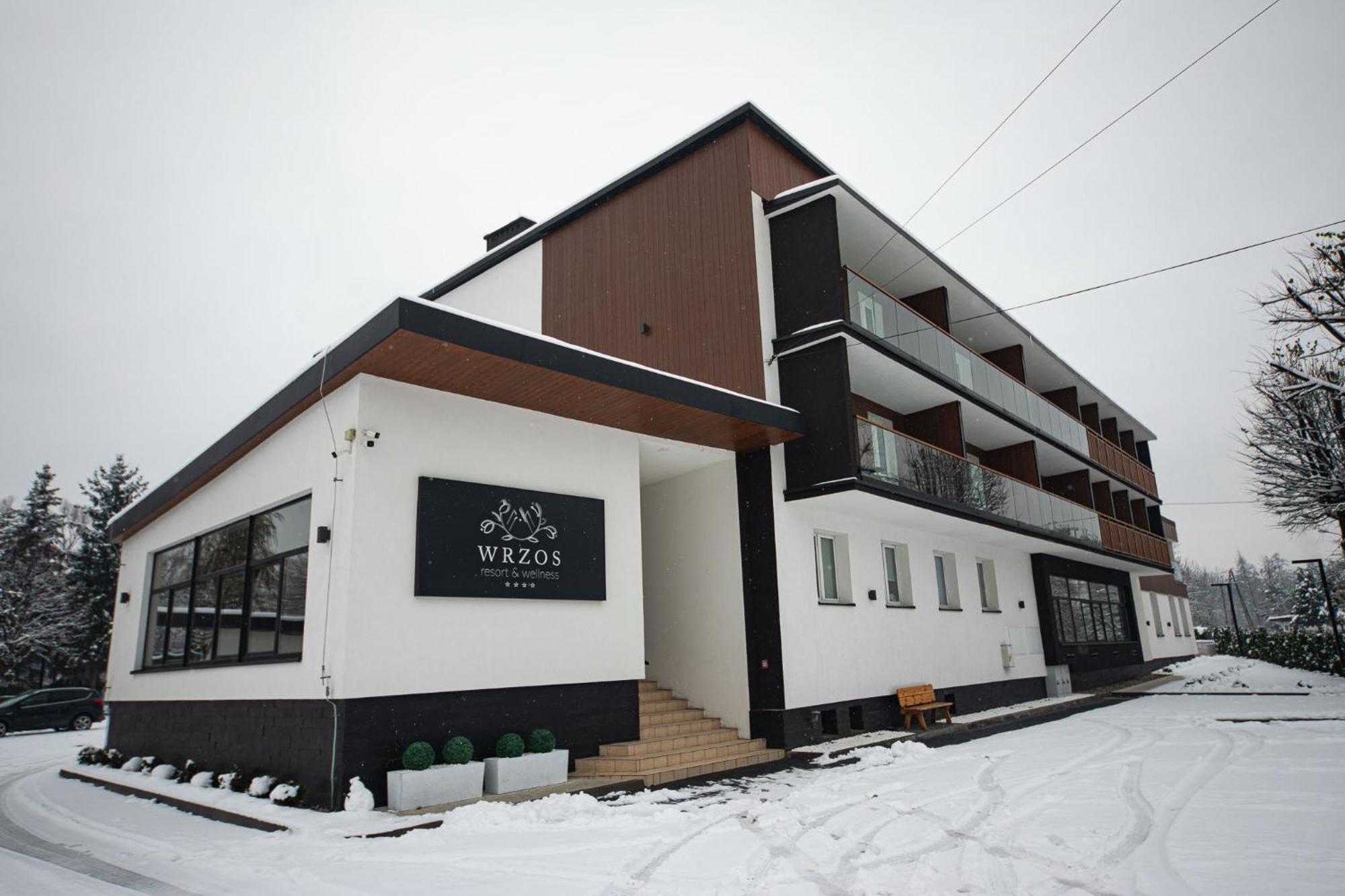 Wrzos Resort & Wellness Wegierska Gorka Bagian luar foto