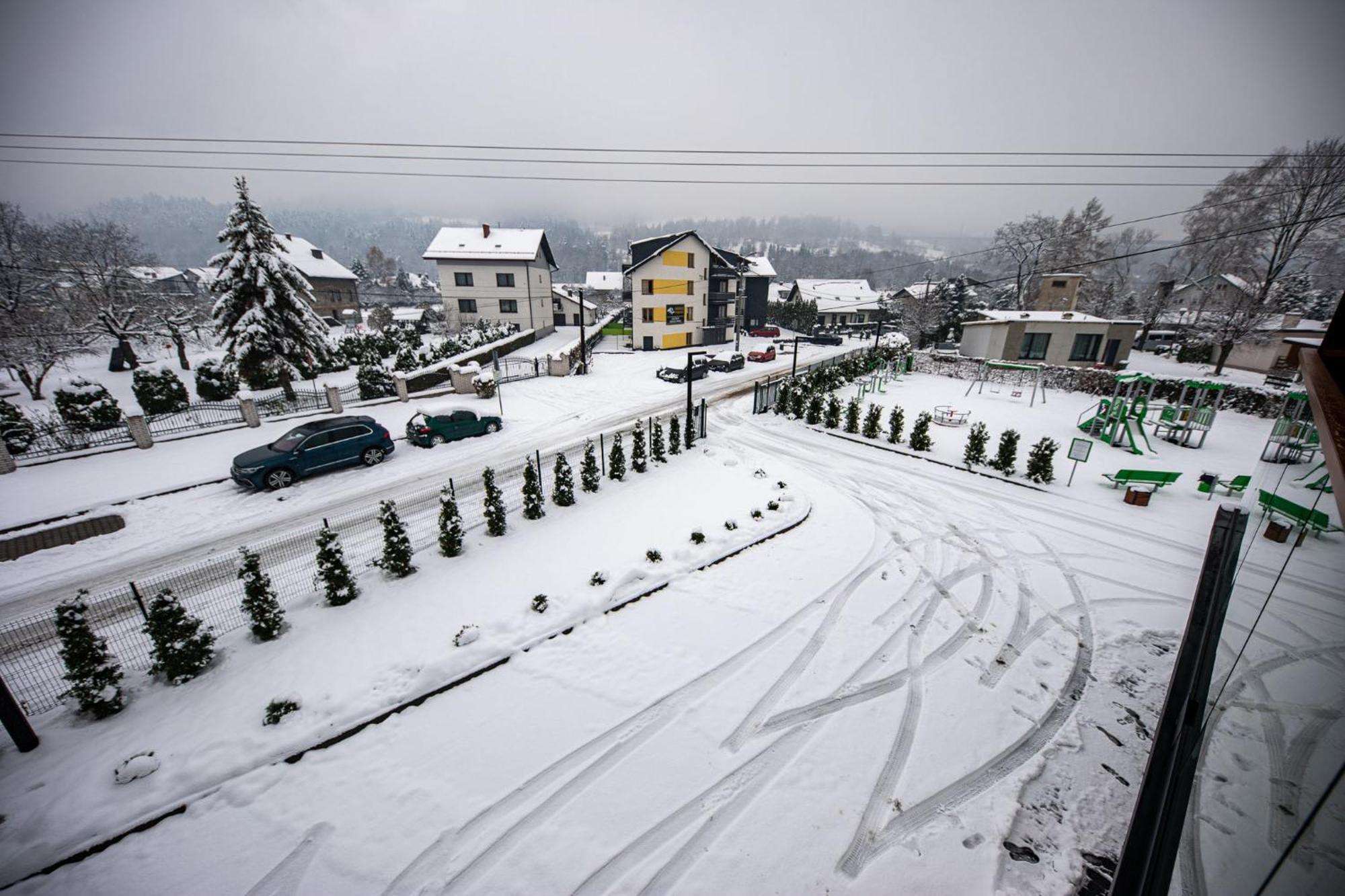 Wrzos Resort & Wellness Wegierska Gorka Bagian luar foto