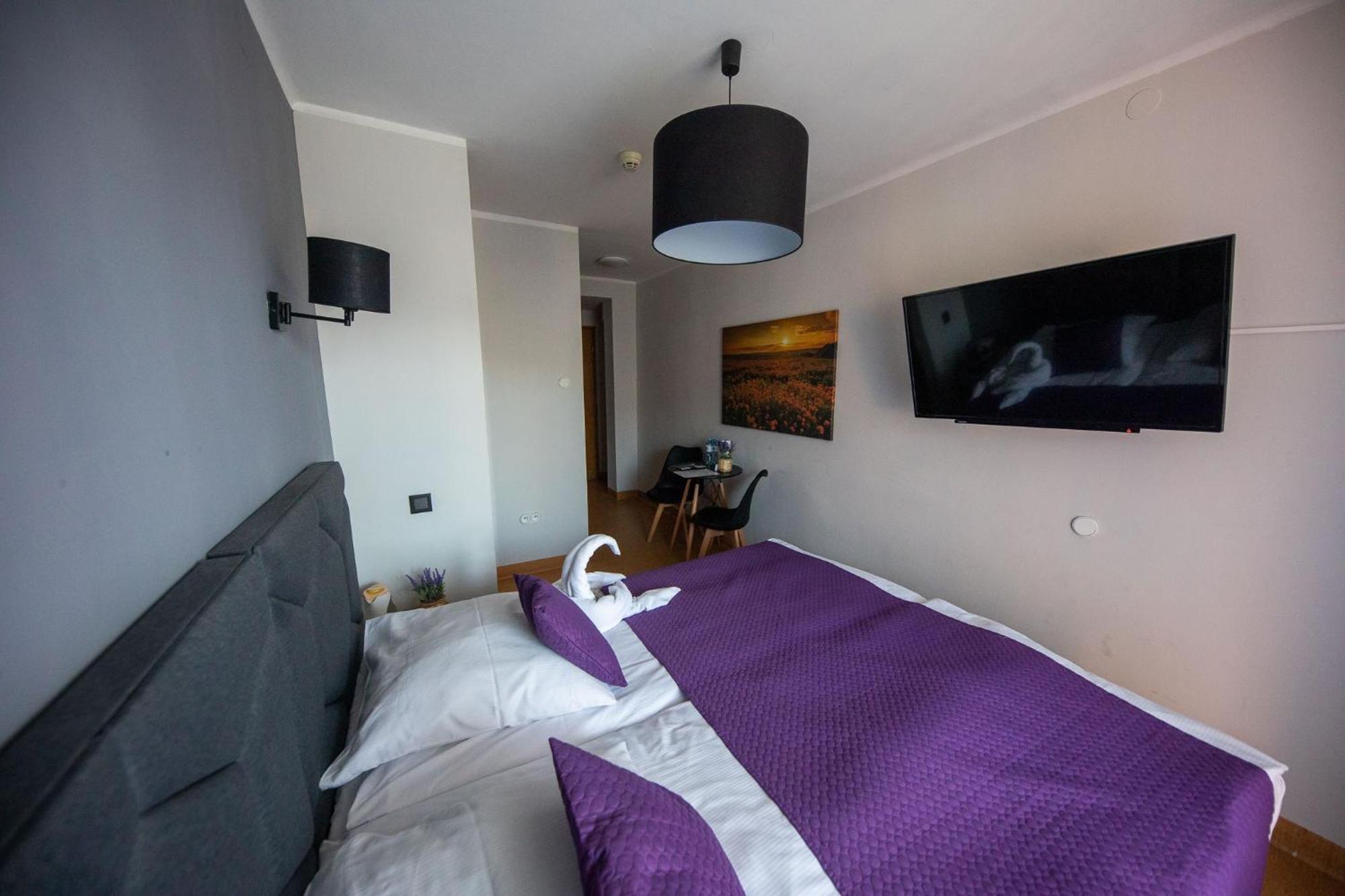 Wrzos Resort & Wellness Wegierska Gorka Bagian luar foto