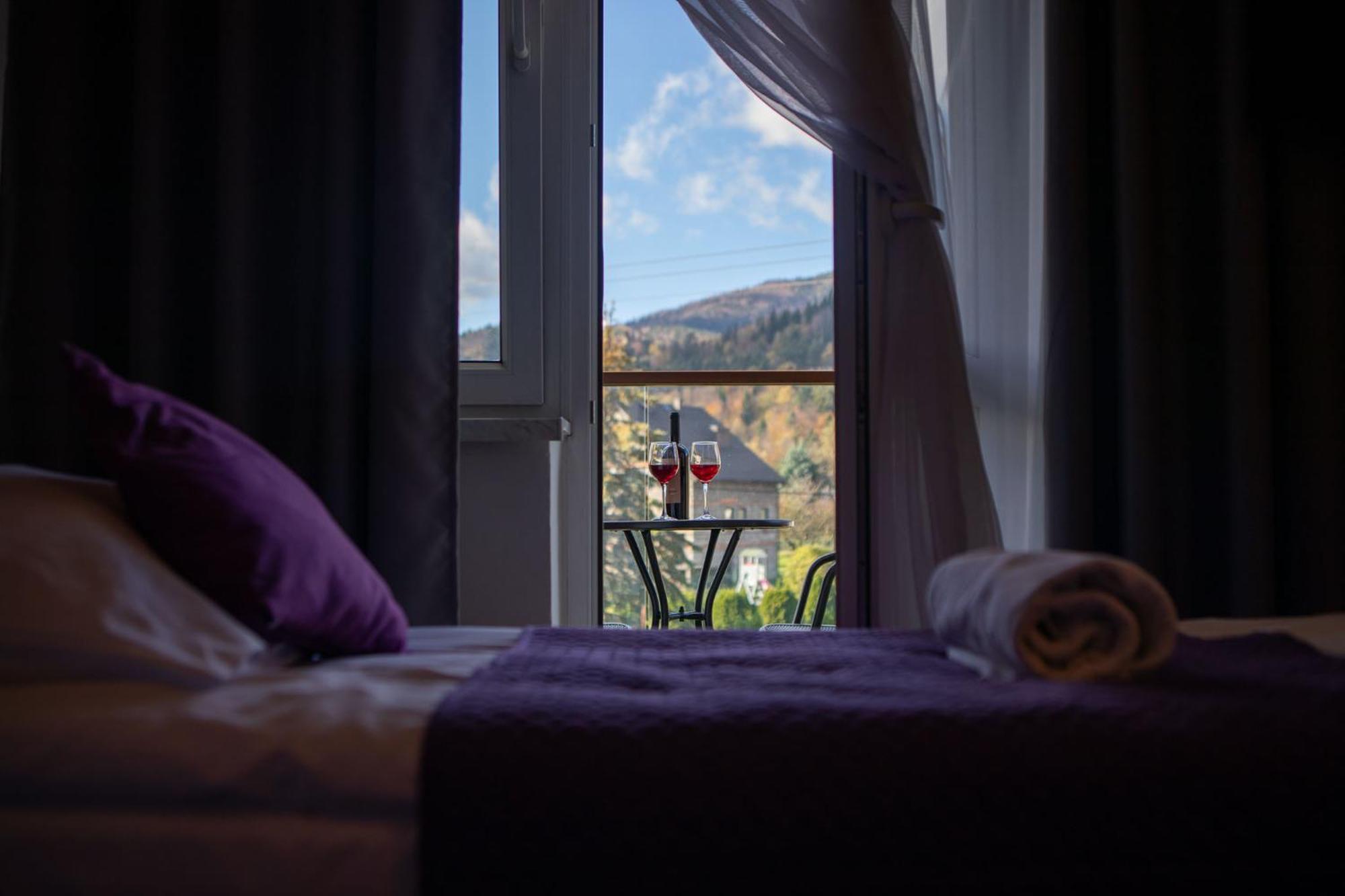 Wrzos Resort & Wellness Wegierska Gorka Bagian luar foto