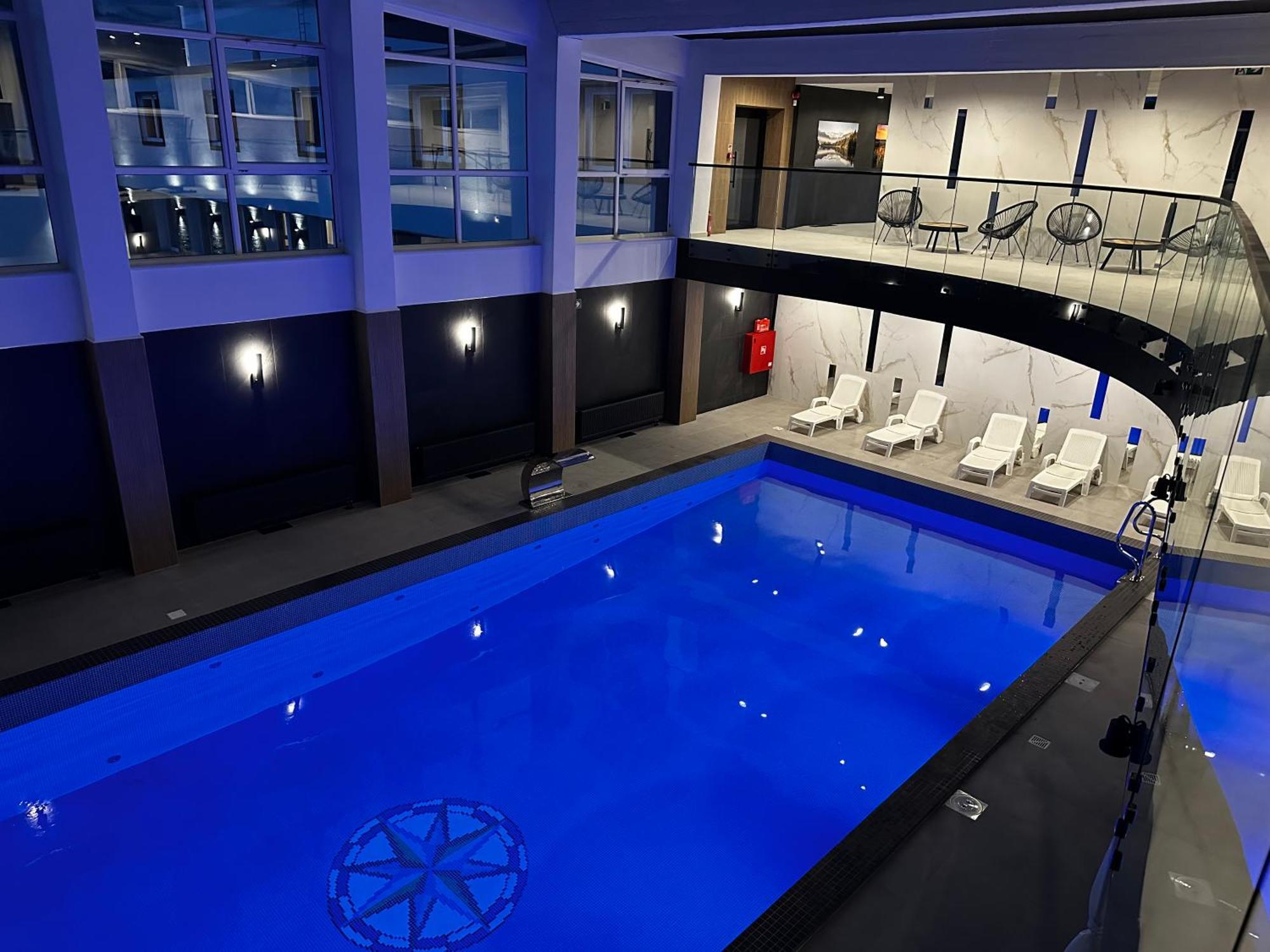 Wrzos Resort & Wellness Wegierska Gorka Bagian luar foto